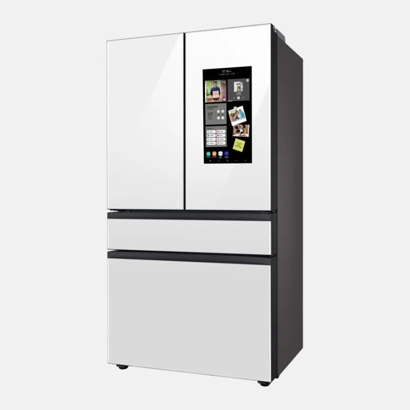 Bespoke Counter Depth 4-Door French Door Refrigerator (23 Cu. Ft.) with Family Hub™