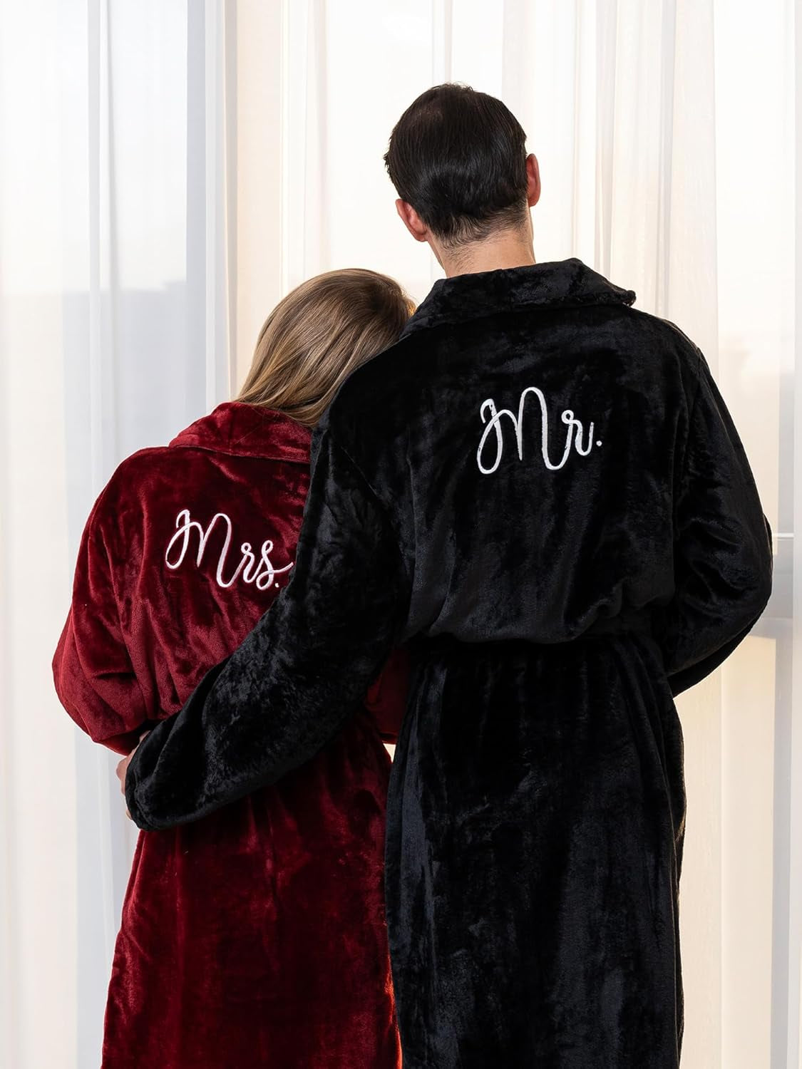 2 Pcs His and Hers Robes for Couples Mr and Mrs Bathrobes Embroidered Matching Robes Valentine'S Day Engagement Gifts