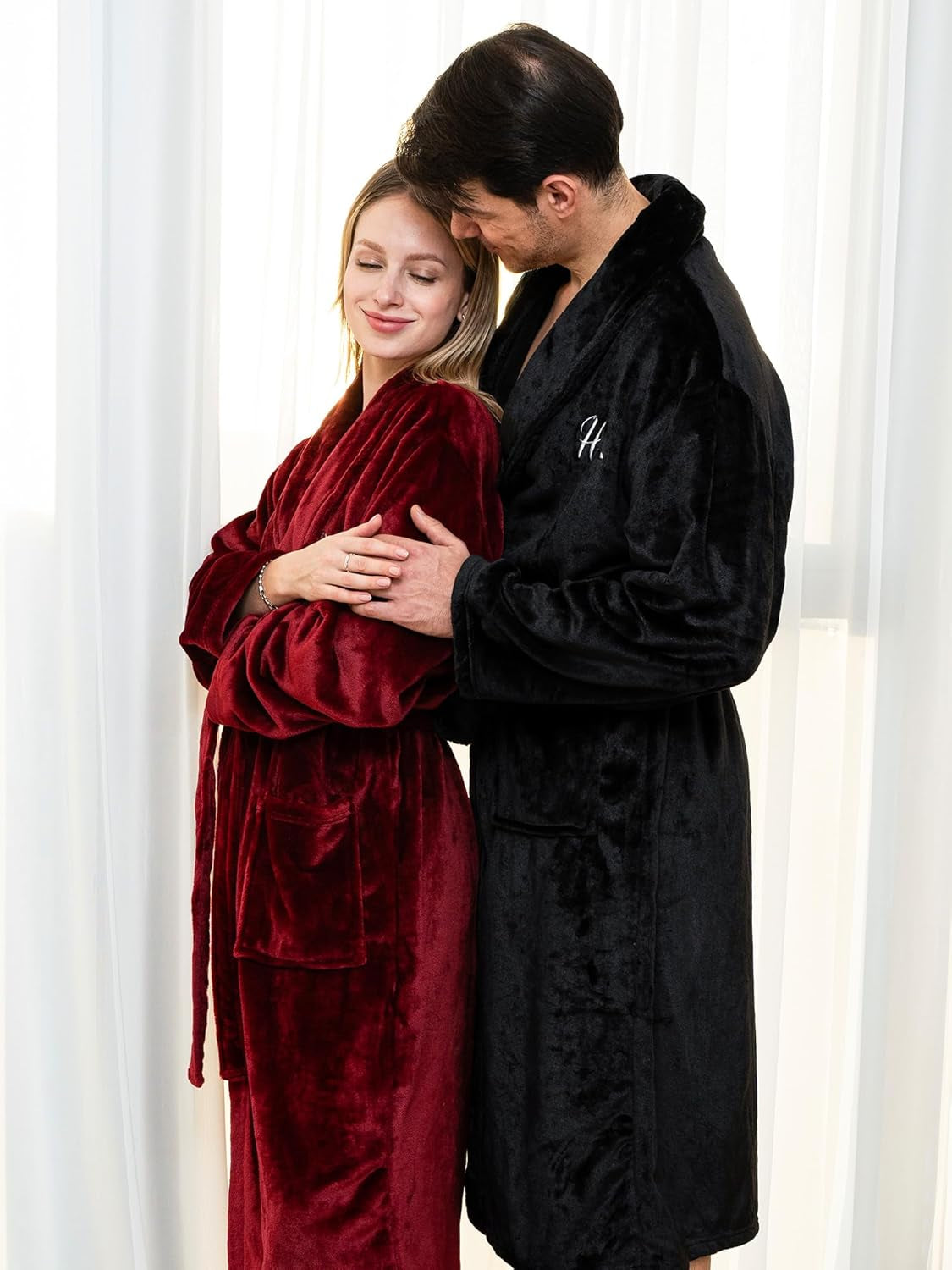 2 Pcs His and Hers Robes for Couples Mr and Mrs Bathrobes Embroidered Matching Robes Valentine'S Day Engagement Gifts